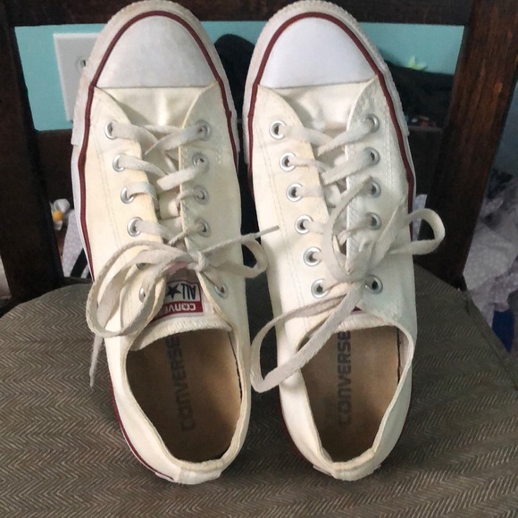 Shoes - White converse